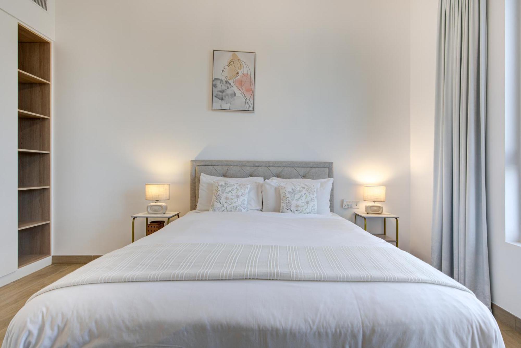 Apartment Trophy - Serene Abode Near The Coast